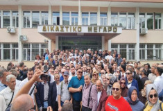 Yunan devletinin atadığı müftüleri protesto eden Batı Trakyalı Türklerin davası ertelendi